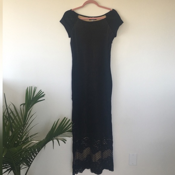 Parisian street fashion pencil dress - Black