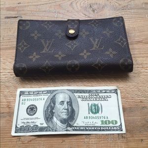 Authentic Vintage Long French Wallet no box\bag