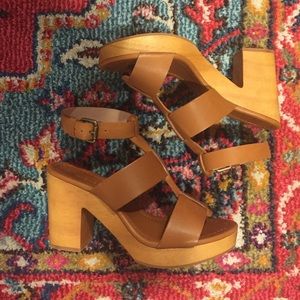NEW Madewell heeled sandal 8.5 in English saddle