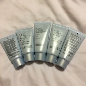 Bundle for Cynthia. Estée Lauder Face cleanser