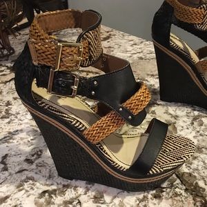 Mossimo Woven Wedges, size 8, NWB
