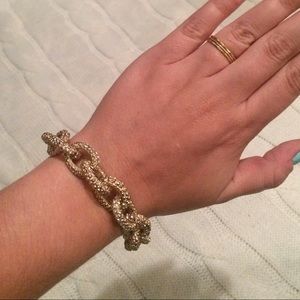 MOVING SALE❤️MUST GO BY TUESDAY gld chain bracelet