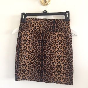 NEW cotton on mini leopard skirt