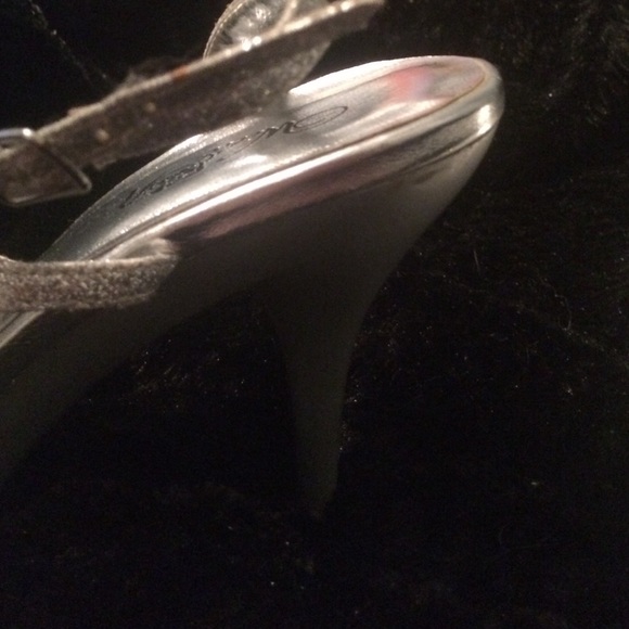 Formal heels - Picture 3 of 4