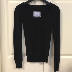 Tildon Black Small cable knit scoop neck sweater
