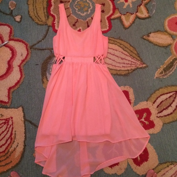 Pink LUSH Small juniors cutout dress