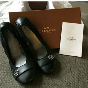 Coach ballet flats **on hold for tseh16**