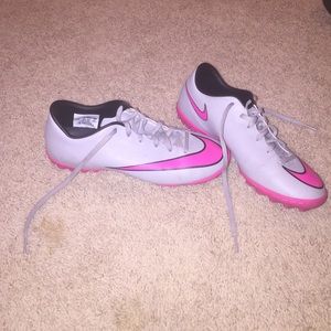 Women's Soccer turf shoes