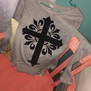 Striped vanity long sleeve tee.