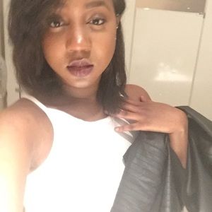 Meet your Posher, Viola