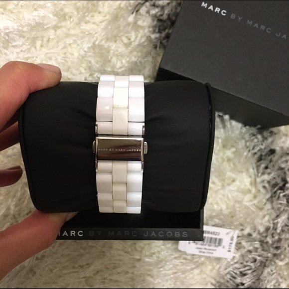 🌀Sold🌀Marc by Marc Jacobs Rivera Bracelet Watch - Picture 3 of 4