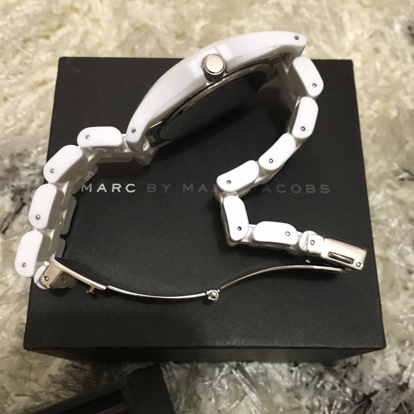 🌀Sold🌀Marc by Marc Jacobs Rivera Bracelet Watch - Picture 4 of 4