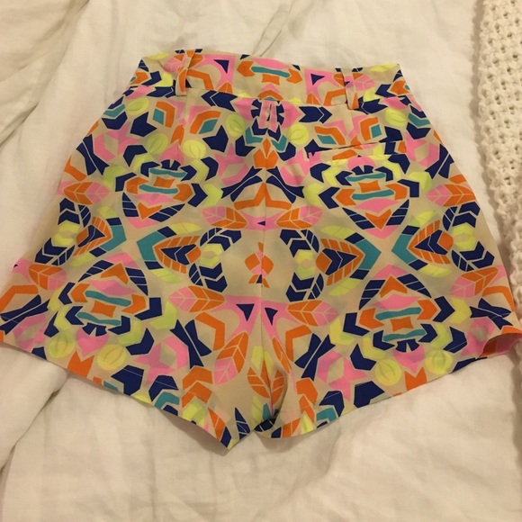 RARE Mara Hoffman shorts - Picture 2 of 4