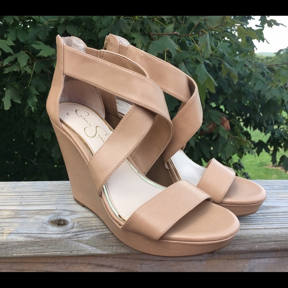 Jessica Simpson Jadyn wedge size 9.5