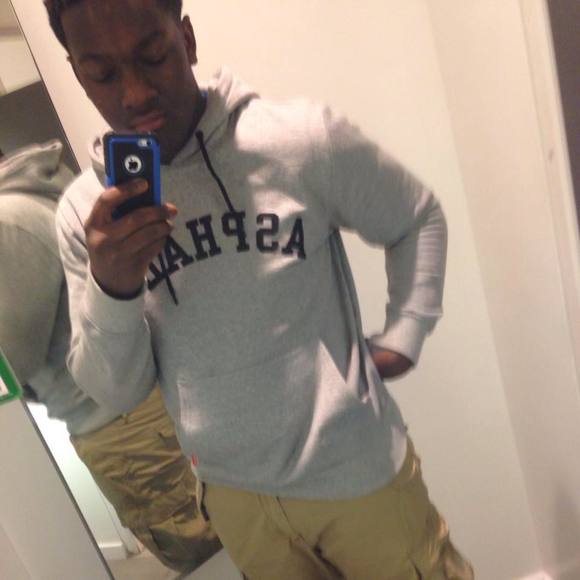 Meet your Posher, Amara