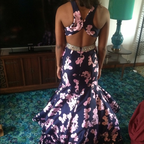 Rachel Allan Prom dress - Picture 2 of 3