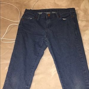 Dark blue skin jeans