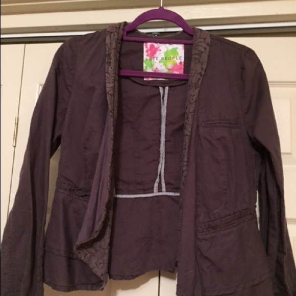 FREE PEOPLE blazer with ruffles - Picture 1 of 4