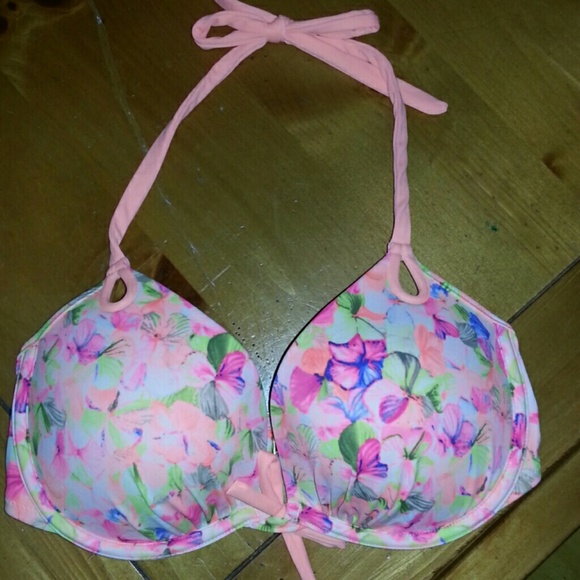Victoria's Secret Other - Victoria secret swim top