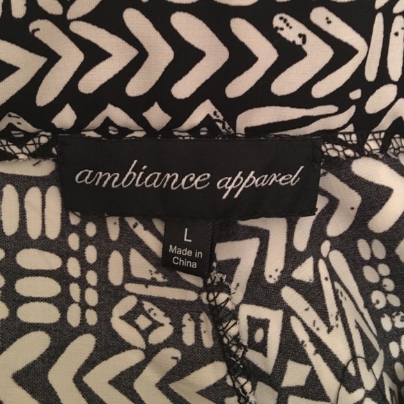 Ambiance Apparel Harlem capris size large - Picture 3 of 4