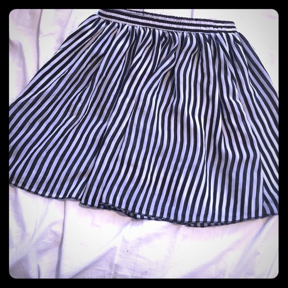 American apparel skirt