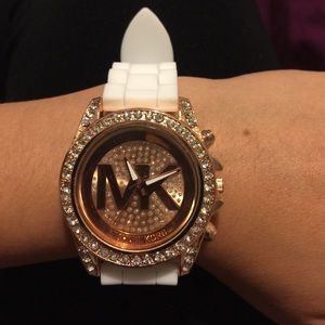 White silicone watch