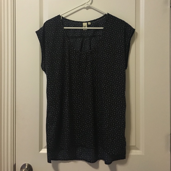 Lightweight black and white blouse