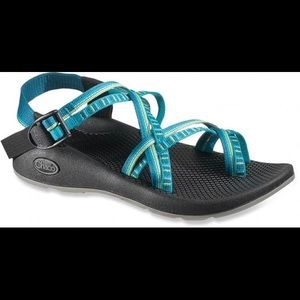 ISO CHACOS SIZE 9