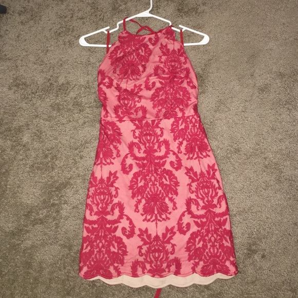 Red floral dress - Picture 1 of 3