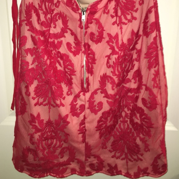 Red floral dress - Picture 3 of 3