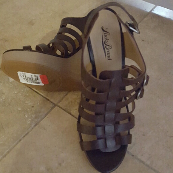 Lucky Brand brown wedge sandals