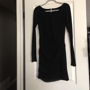 Elizabeth and James black mini