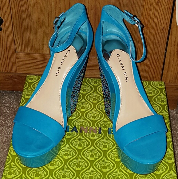 Gianni Bini Turquoise Wedges