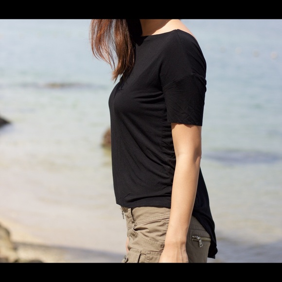 Date Night - Soft Backless Top - Picture 4 of 4