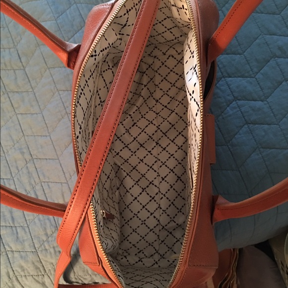 Kate Spade - Picture 2 of 2