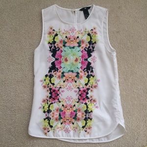Floral top
