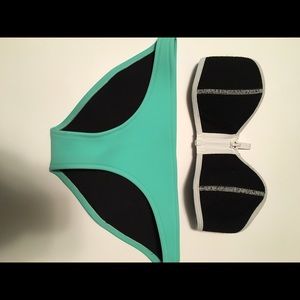Triangl bikini