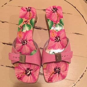 Vintage hand painted dr scholl's wooden sandals