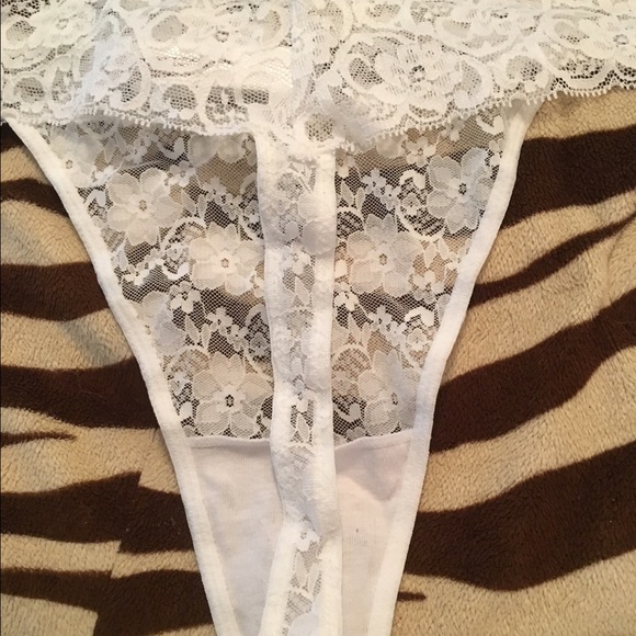 Bridal rhinestone lace thong panties - Picture 4 of 4