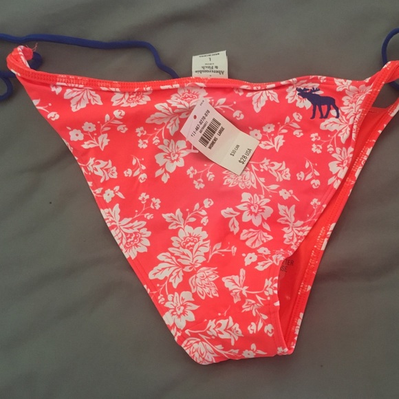 Nwt Abercrombie &Fitch bikini swimsuit bottom