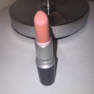 MAC lipstick in Velvet Teddy