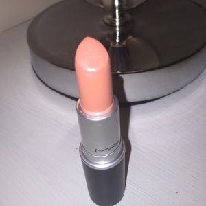 MAC Lipstick in Shy Girl