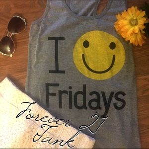 I 😊 Fridays tank! 💕✨