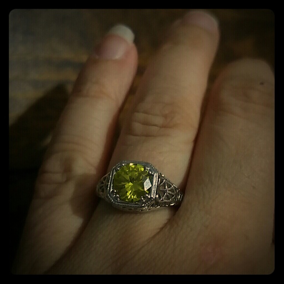 Fragrant Jewels Yellow stone ring