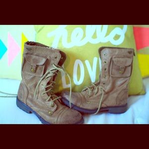 Women's Roxy Seattle IV Combat Boots