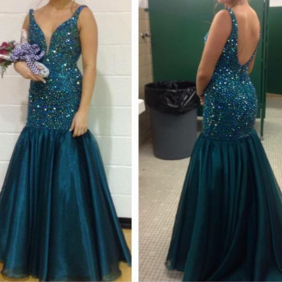 PROM DRESS
