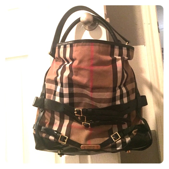 Burberry tote