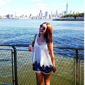 Meet your Posher, Megan