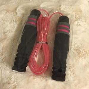 Cosmobody jump rope- new in package