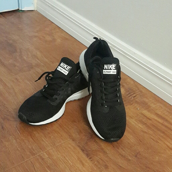 Brand new Nike Air Max